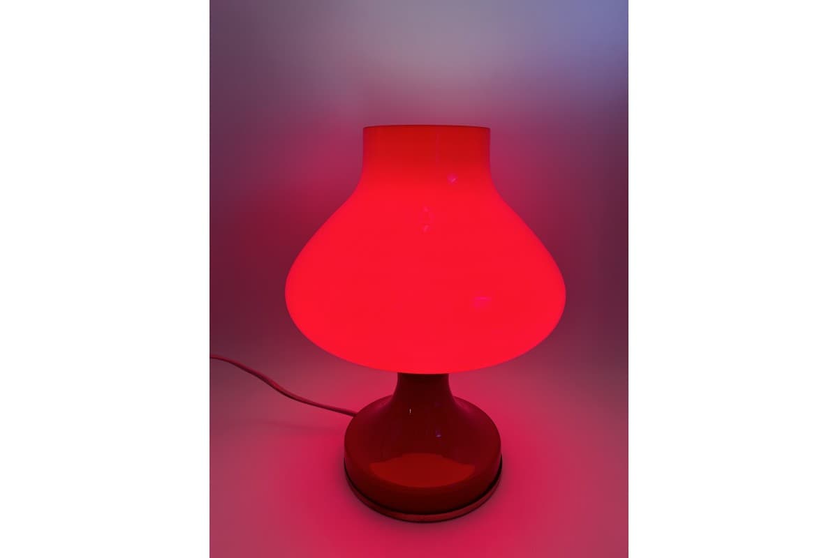 Lampa stołowa, szkło czerwony, proj. S. Tabera, OPP Jihlava, Czechosłowacja, lata 70. - 78242