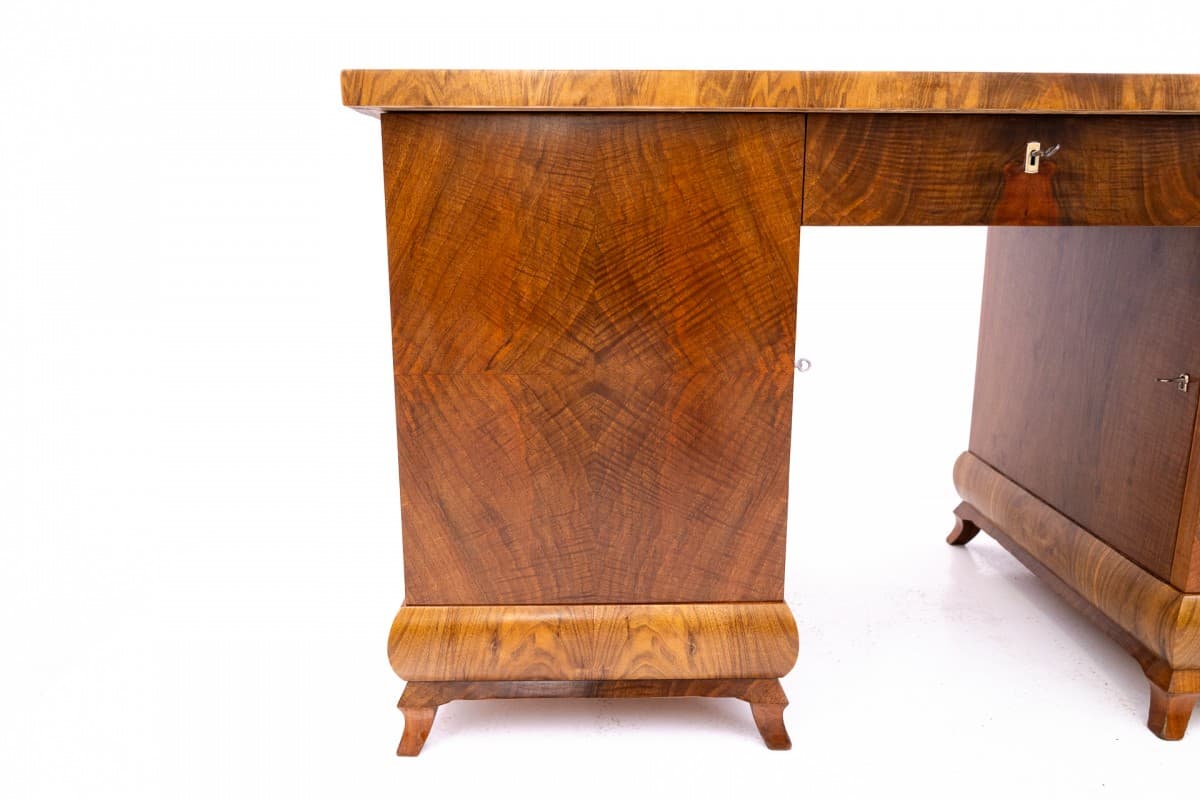 Orzechowe biurko w stylu art deco, Polska, lata 40. - 46914