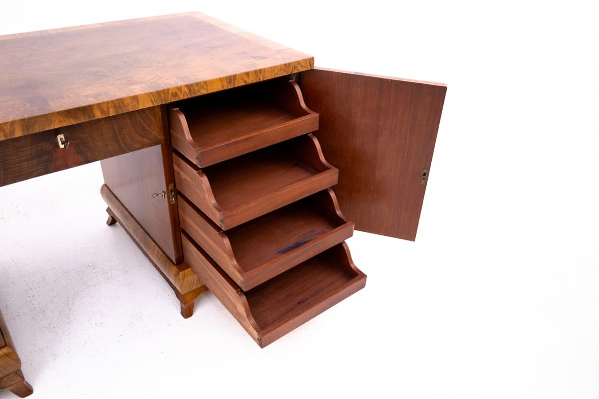 Orzechowe biurko w stylu art deco, Polska, lata 40. - 46911