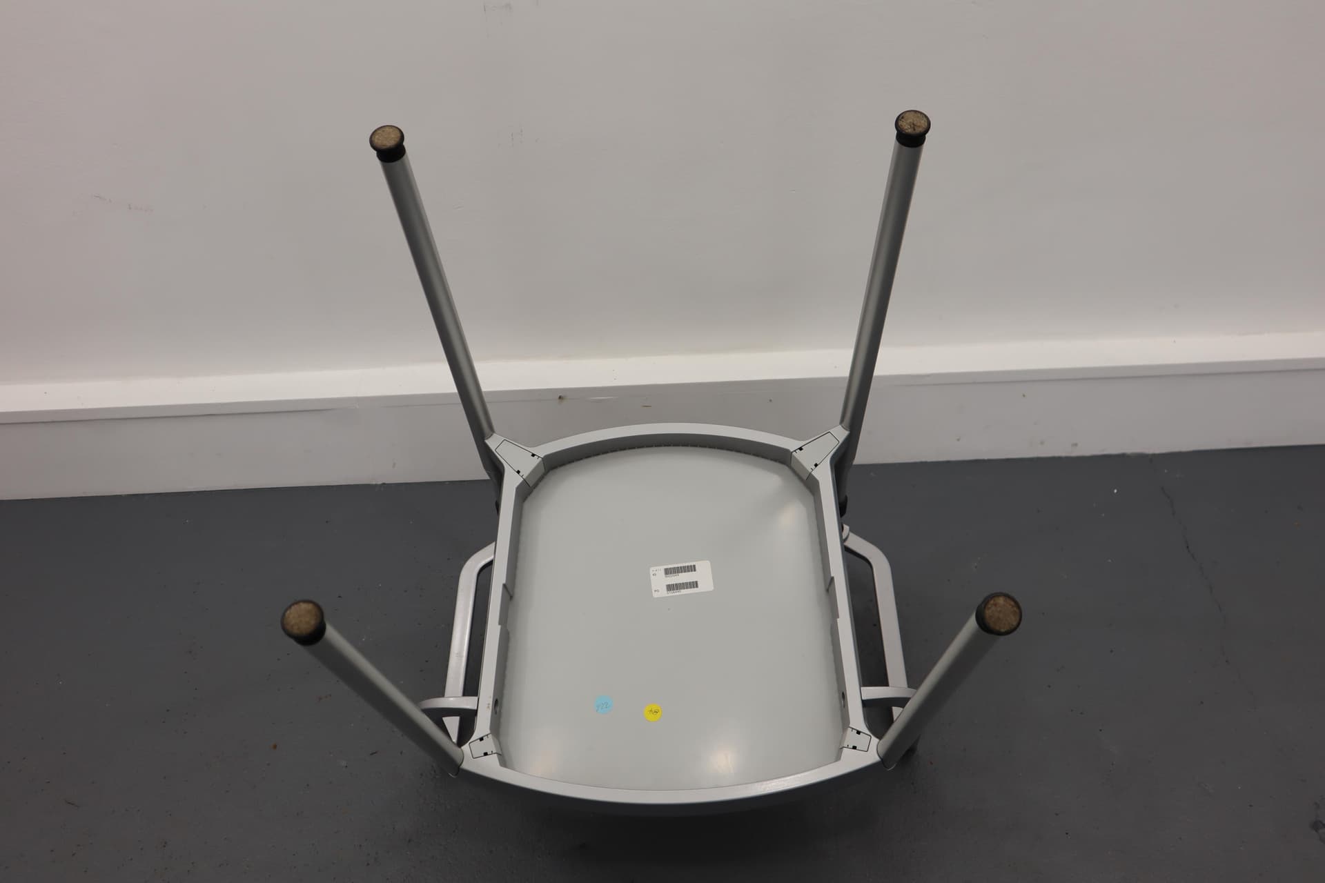 Krzesło Ice, aluminium srebrne, tapicerka czarna, proj. K. Salto, Fritz Hansen, Dania, XXI w. - 39814