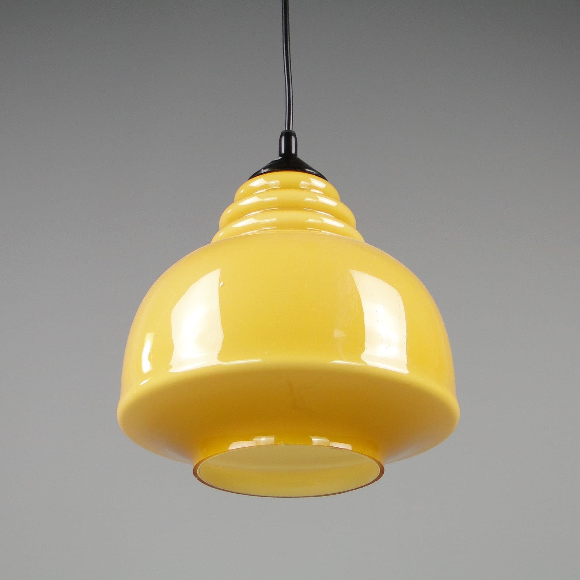 Lampa wisząca, Pop Art, szkło żółty, Zakłady Sprzętu Oświetleniowego Zaos, Polska, lata 60. - 40582