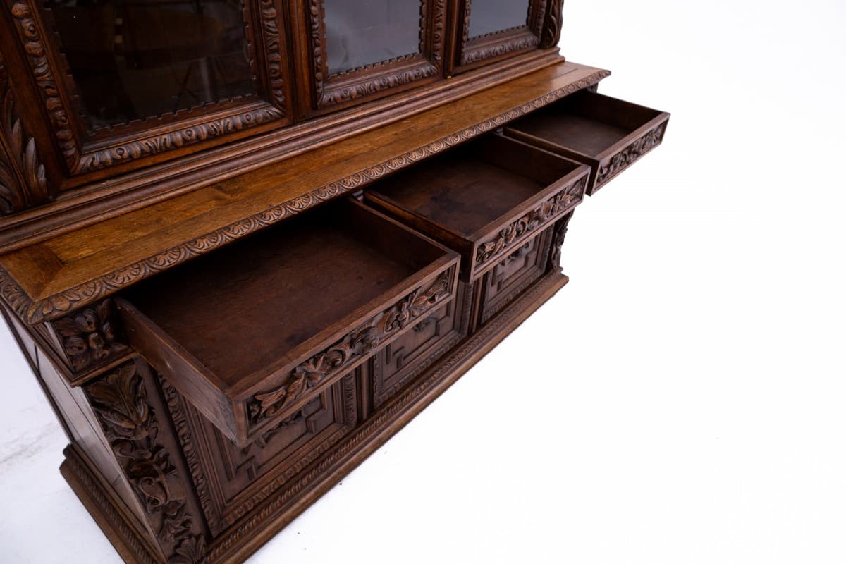 Neo-Renaissance Cabinet, dark brown oak, France, 19th c. - 78136