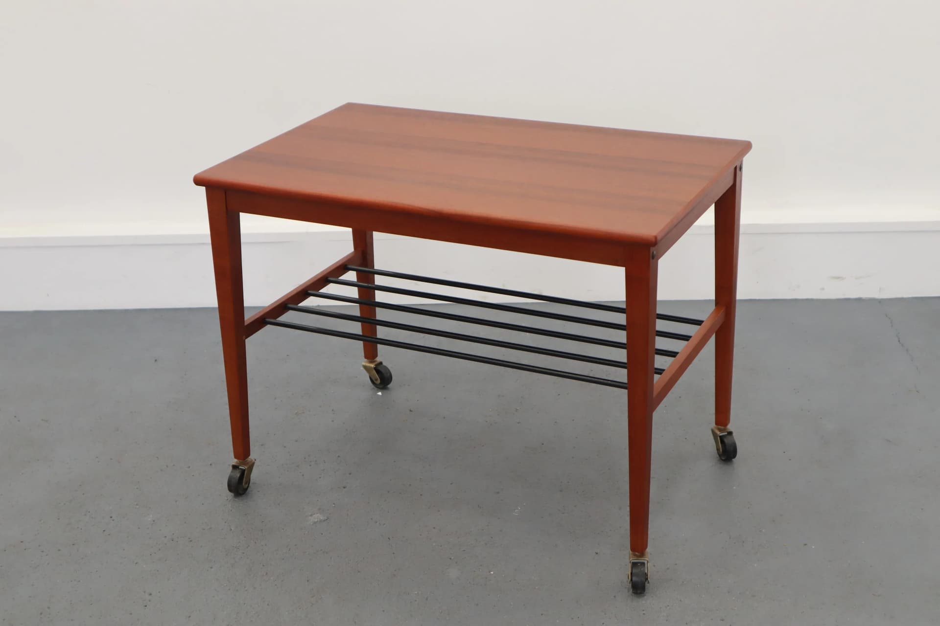 Teak Mobile Side Table, Scandinavian, Poland, 1970s - 39780