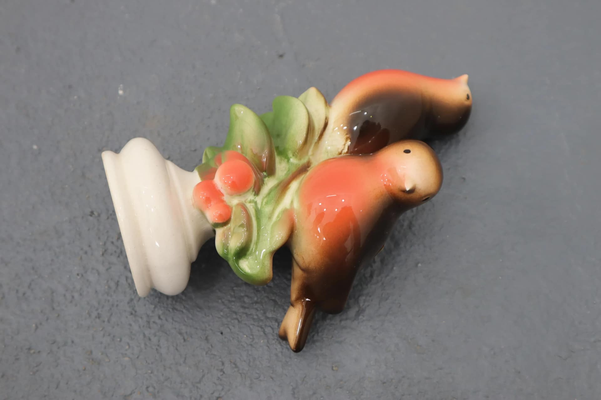 Porcelanowa figurka ptaków, Jihokera Bechyně, Czechosłowacja, lata 60. - 39733