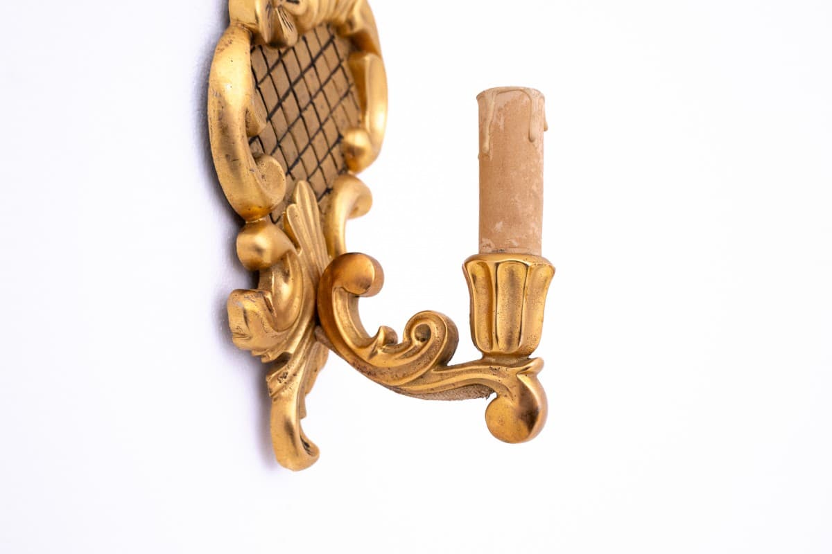Pair of wall sconces, Rococo Revival, golden, brass, Western Europe, early 20th c. - 61072