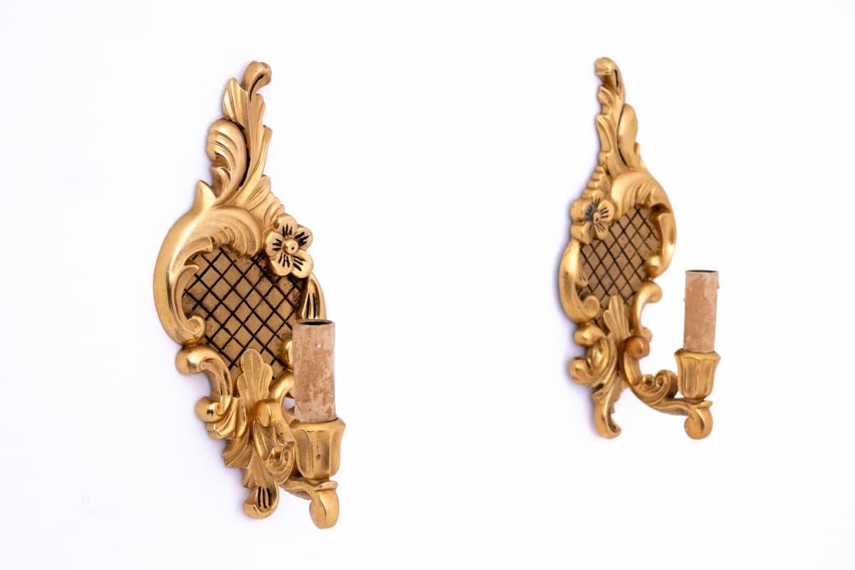 Pair of wall sconces, Rococo Revival, golden, brass, Western Europe, early 20th c. - 61069