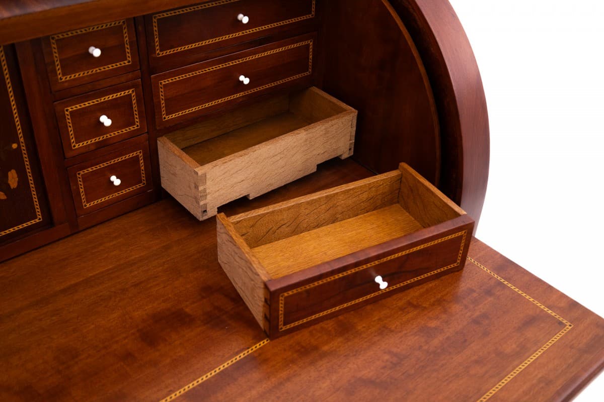 Brązowa sekretera, Skandynawia, lata 90. XIX w. - 47124