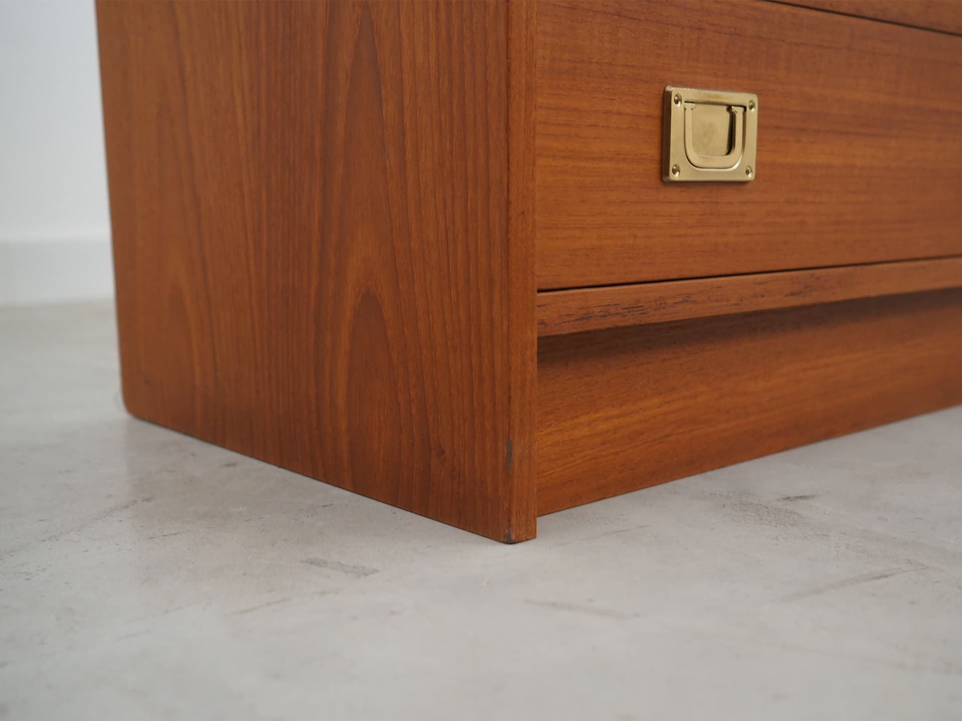 Chest of drawers, Scandinavian design, orange teak, Denmark, 1970s. - 51396