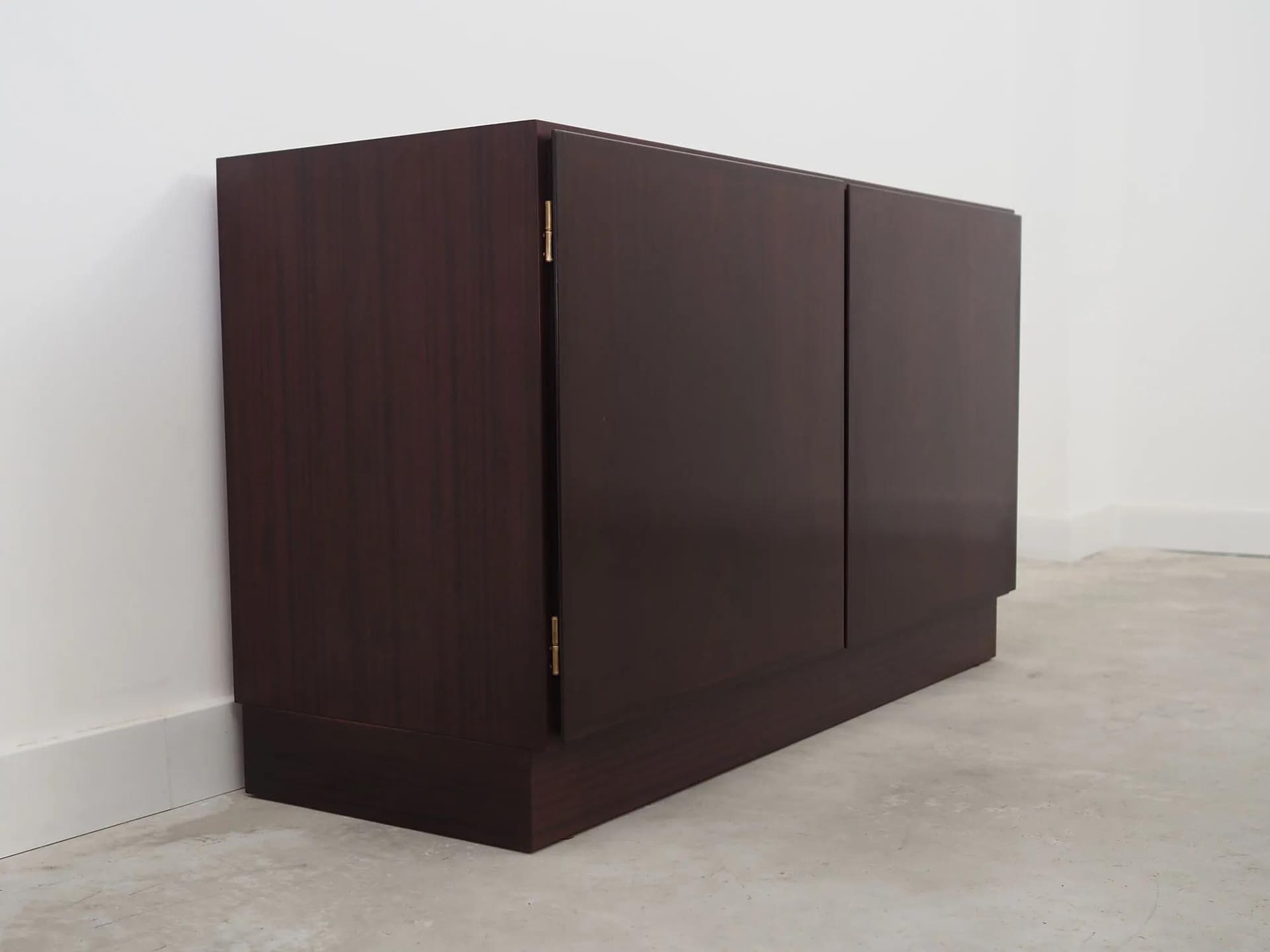 Cabinet, dark brown mahogany, Omann Jun, Denmark, 1960s - 40540