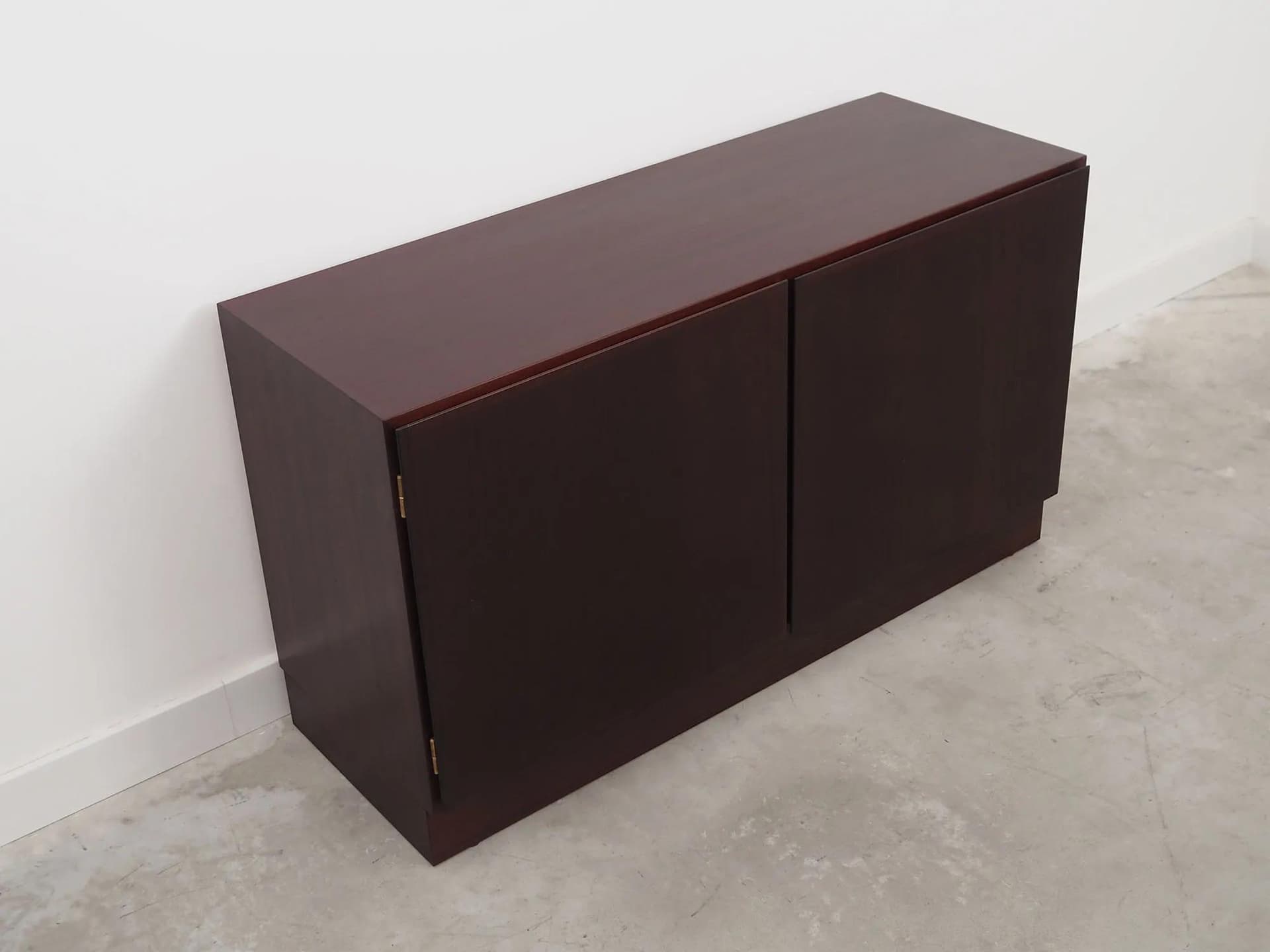 Cabinet, dark brown mahogany, Omann Jun, Denmark, 1960s - 40543