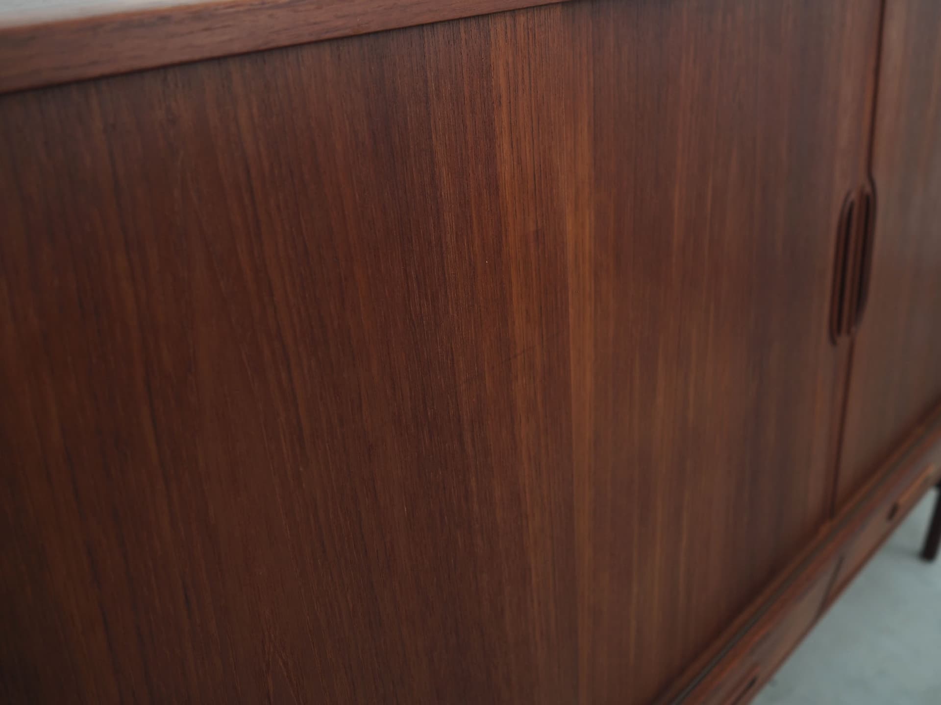 Highboard, teak brąz ciemny, proj. B. Seindal, Dania, lata 60. - 51376