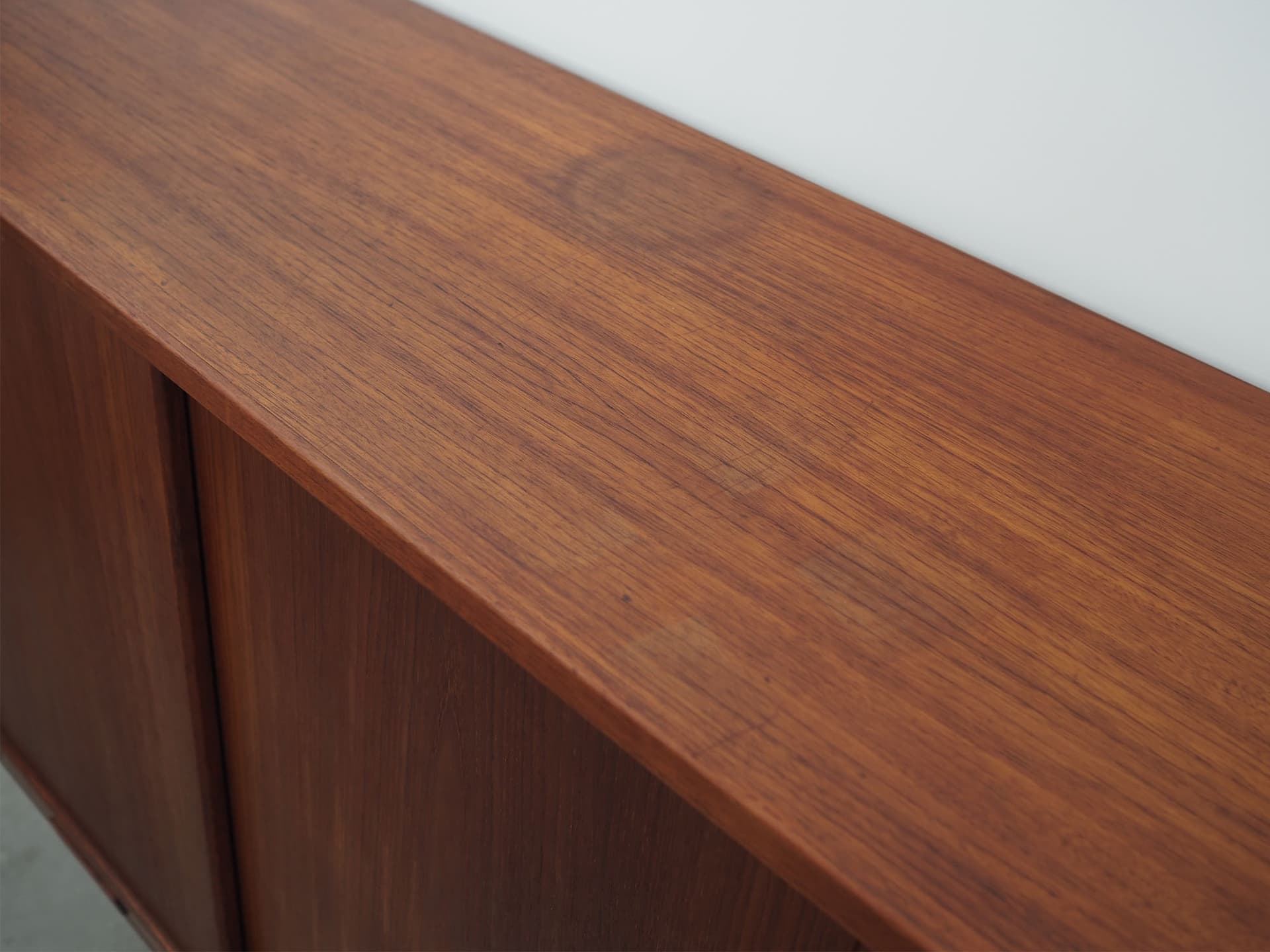 Highboard, teak brąz ciemny, proj. B. Seindal, Dania, lata 60. - 51375