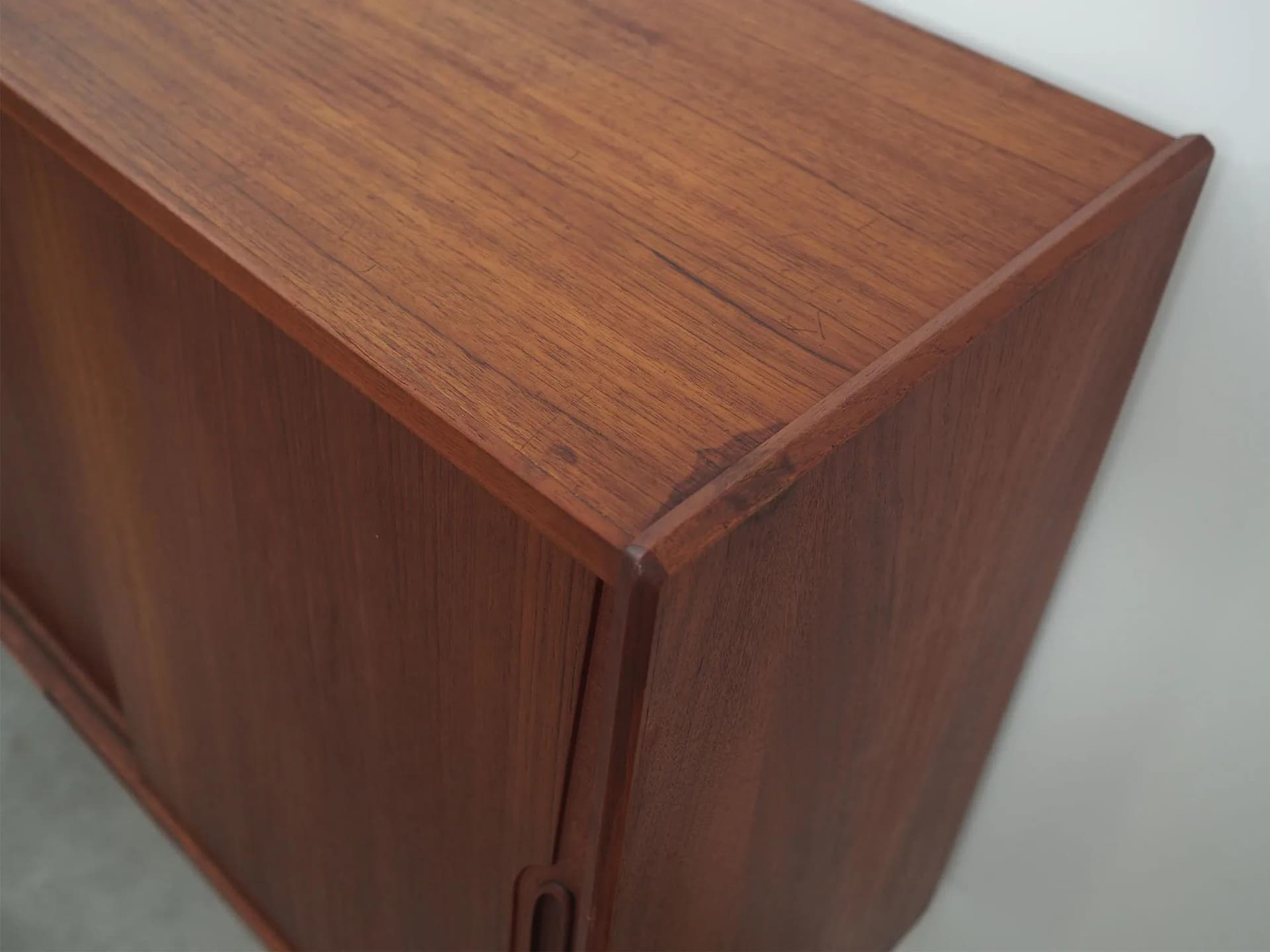 Highboard, teak brąz ciemny, proj. B. Seindal, Dania, lata 60. - 40517