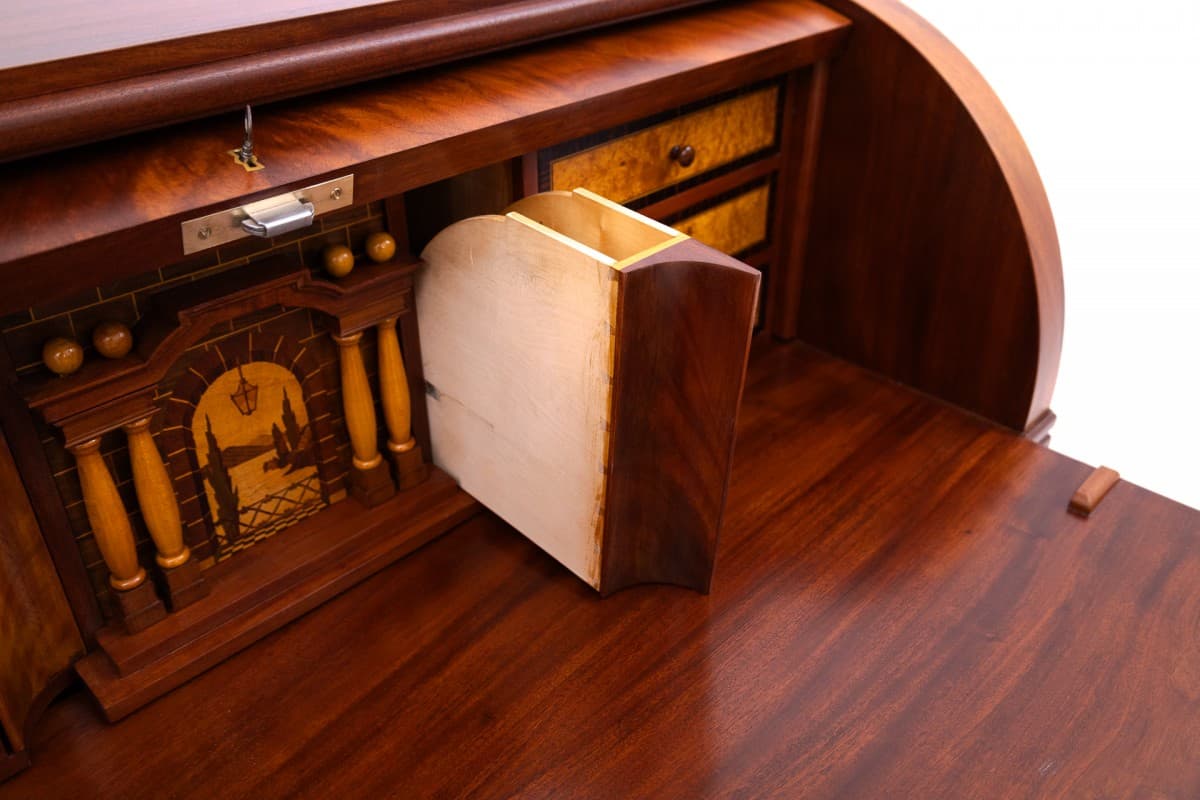 Mahoniowy sekretarzyk z intarsją, Norwegia, lata 80. XIX wieku - 47234