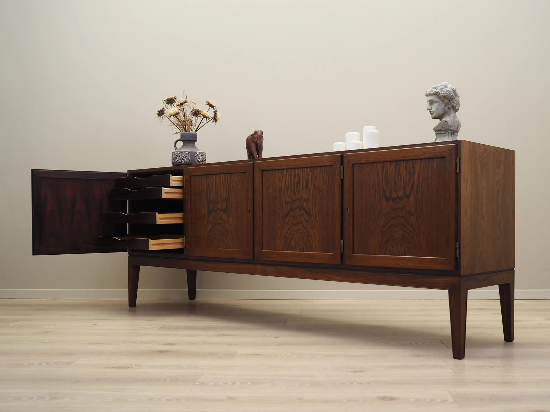 Sideboard, palisander, proj. S. Hansen, Haslev Møbelsnedkeri, Dania, lata 60. - 40473