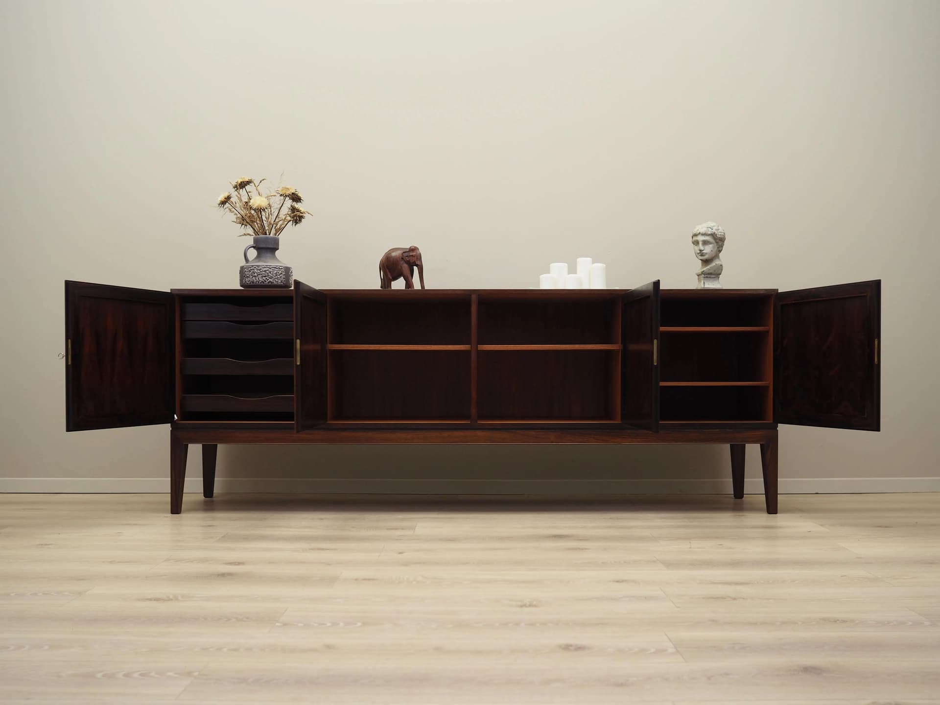 Sideboard, palisander, proj. S. Hansen, Haslev Møbelsnedkeri, Dania, lata 60. - 40470