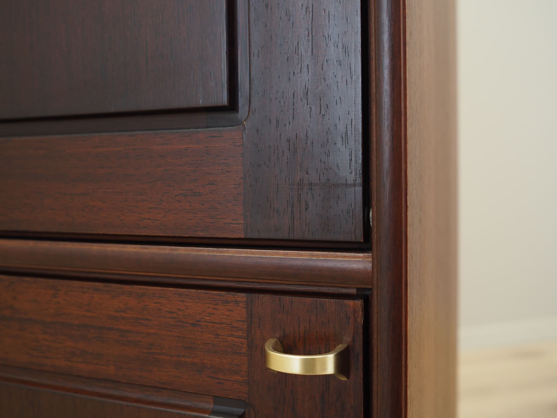 Witryna, mahoniowy brąz, mahoń, Dania, lata 70. - 51344