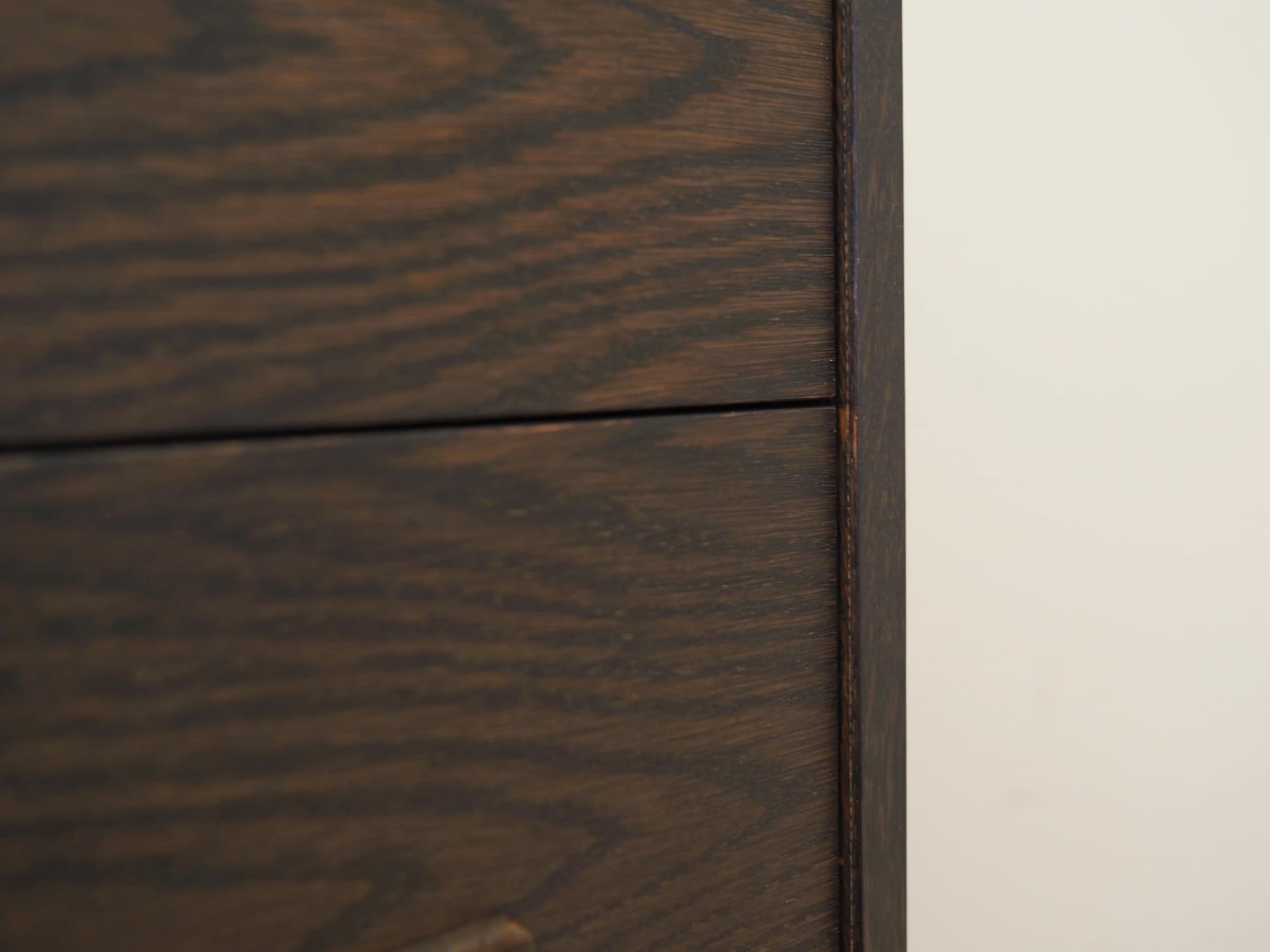 Komoda, brązowy dąb, Dania, lata 70. - 40425