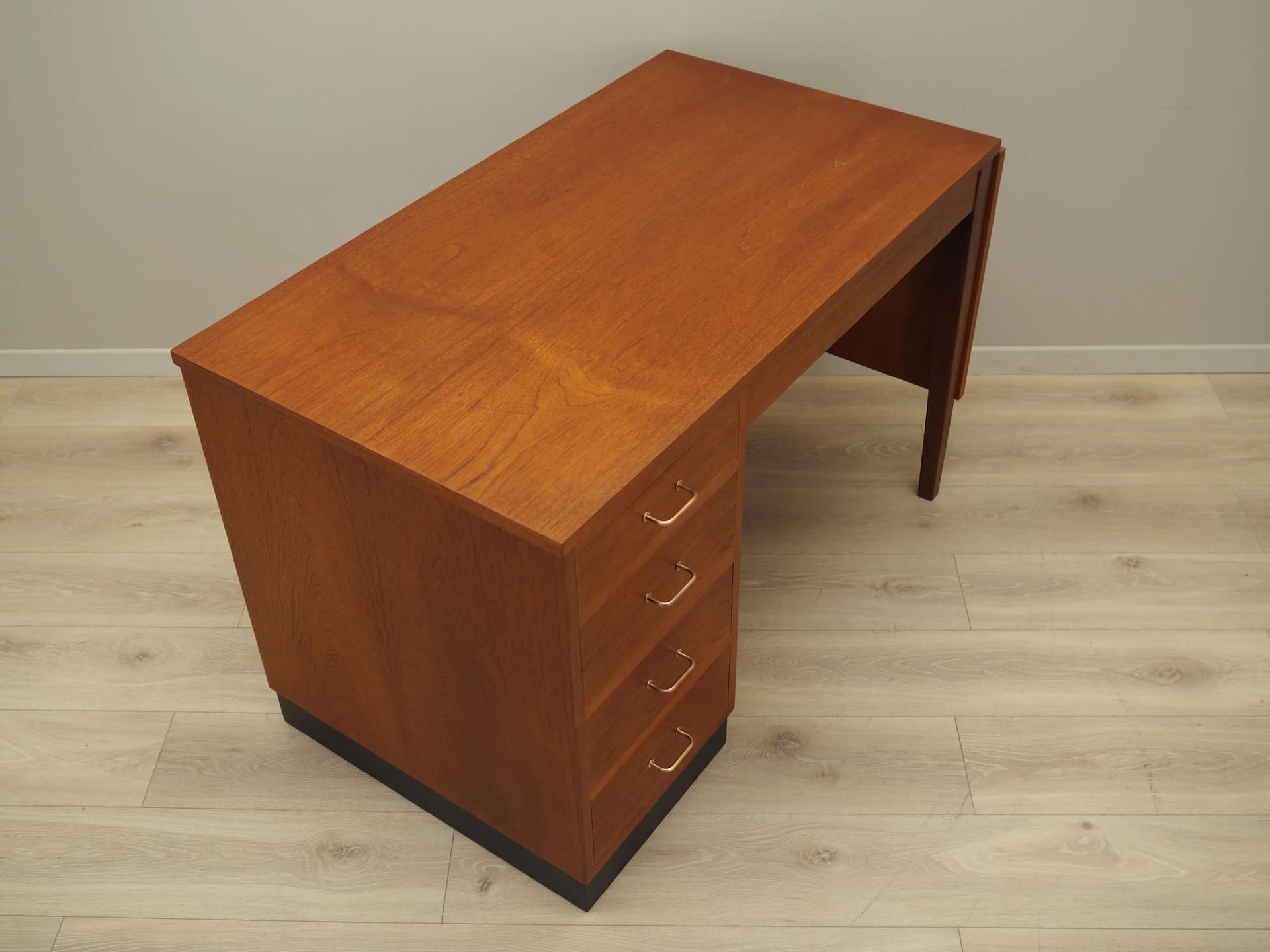 Desk, orange teak, Denmark, 1970s - 41104