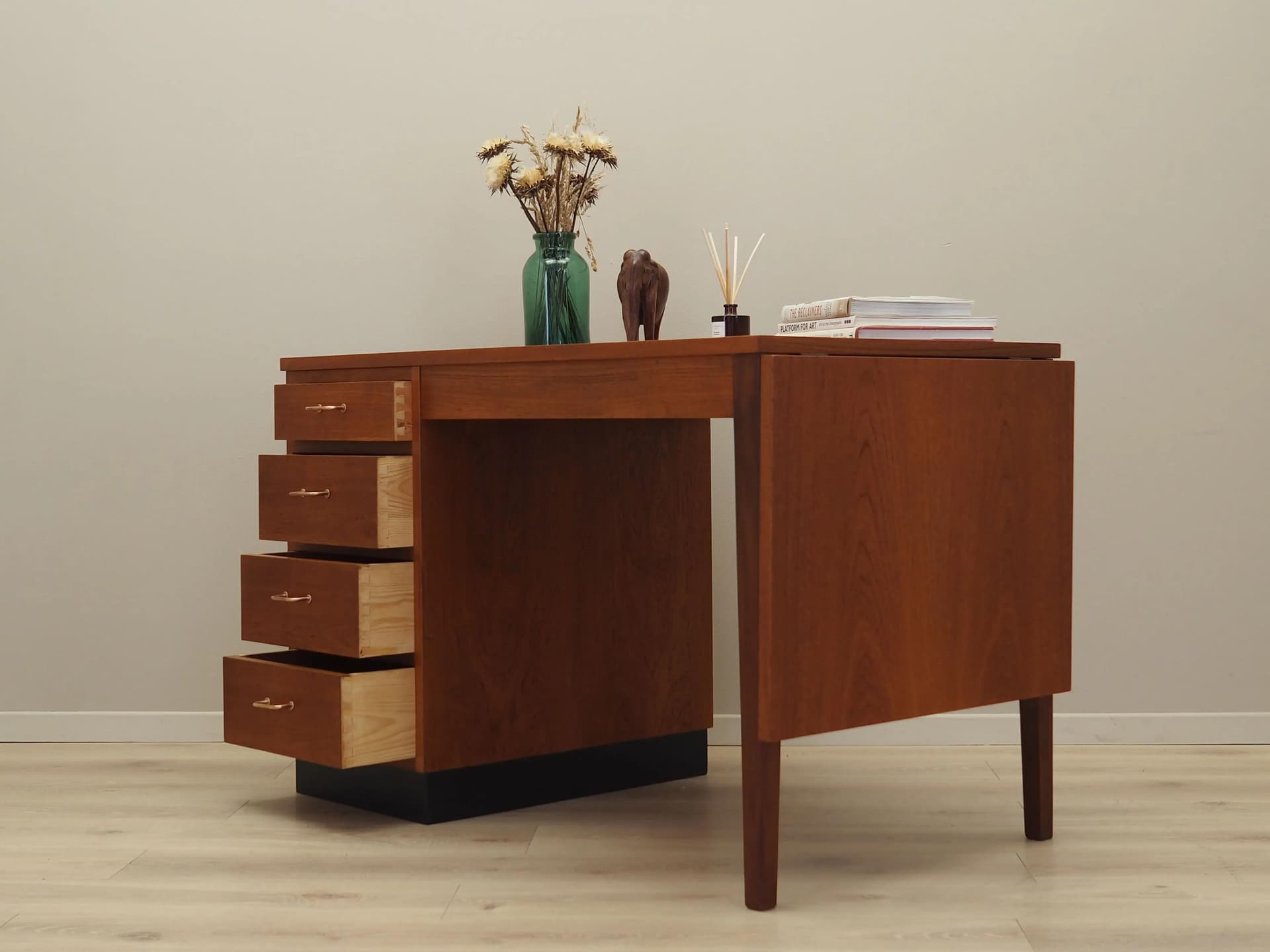 Desk, orange teak, Denmark, 1970s - 41103