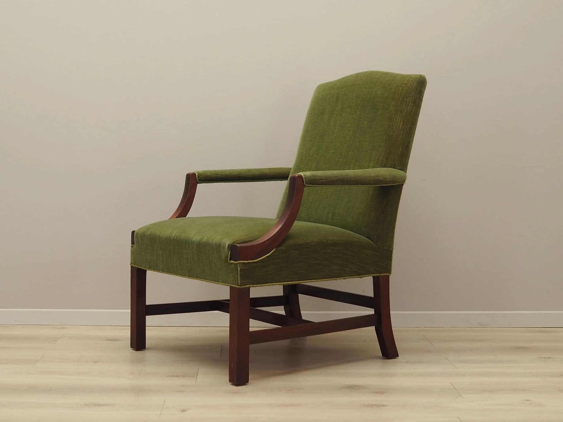 Armchair, green, mahogany, Denmark, 1970s. - 41091