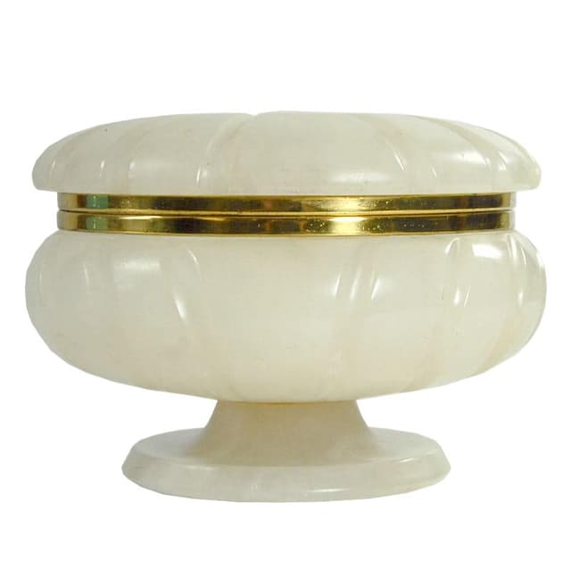 Container, alabaster ivory white, Italy, 1960s. - DIMENSION