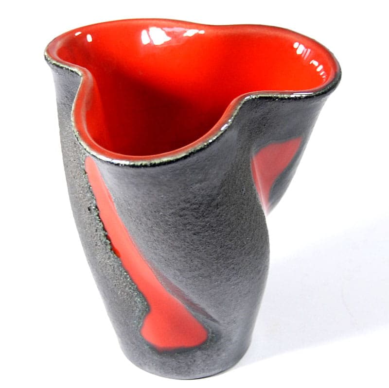 Sculptural vase, graphite ceramic, Elchinger, France, 1950s. - 41774