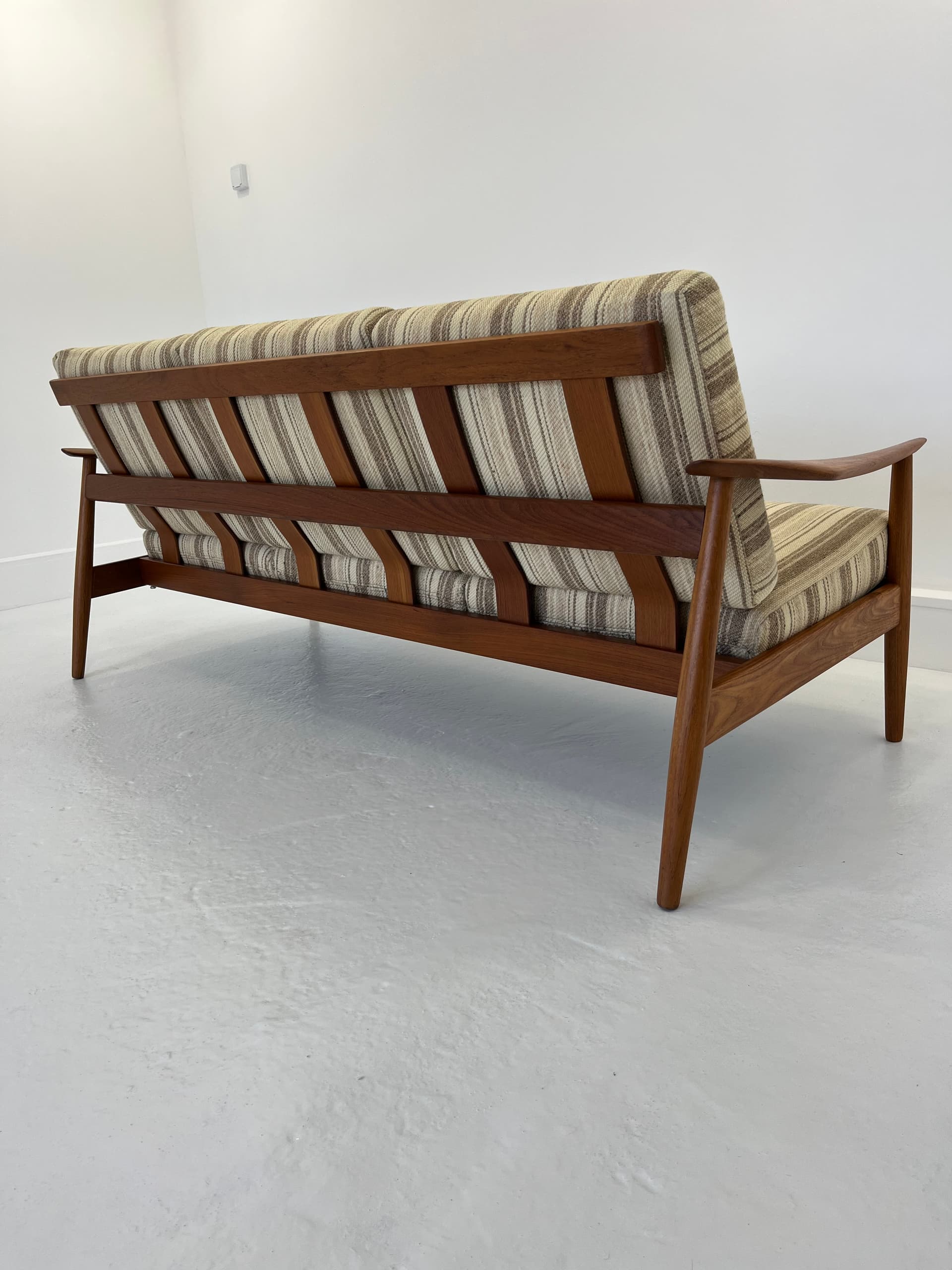 Sofa 3-osobowa, teak brązowy jasny, proj. A. Vodder, dla France & Son, Dania, lata 60. - 40829
