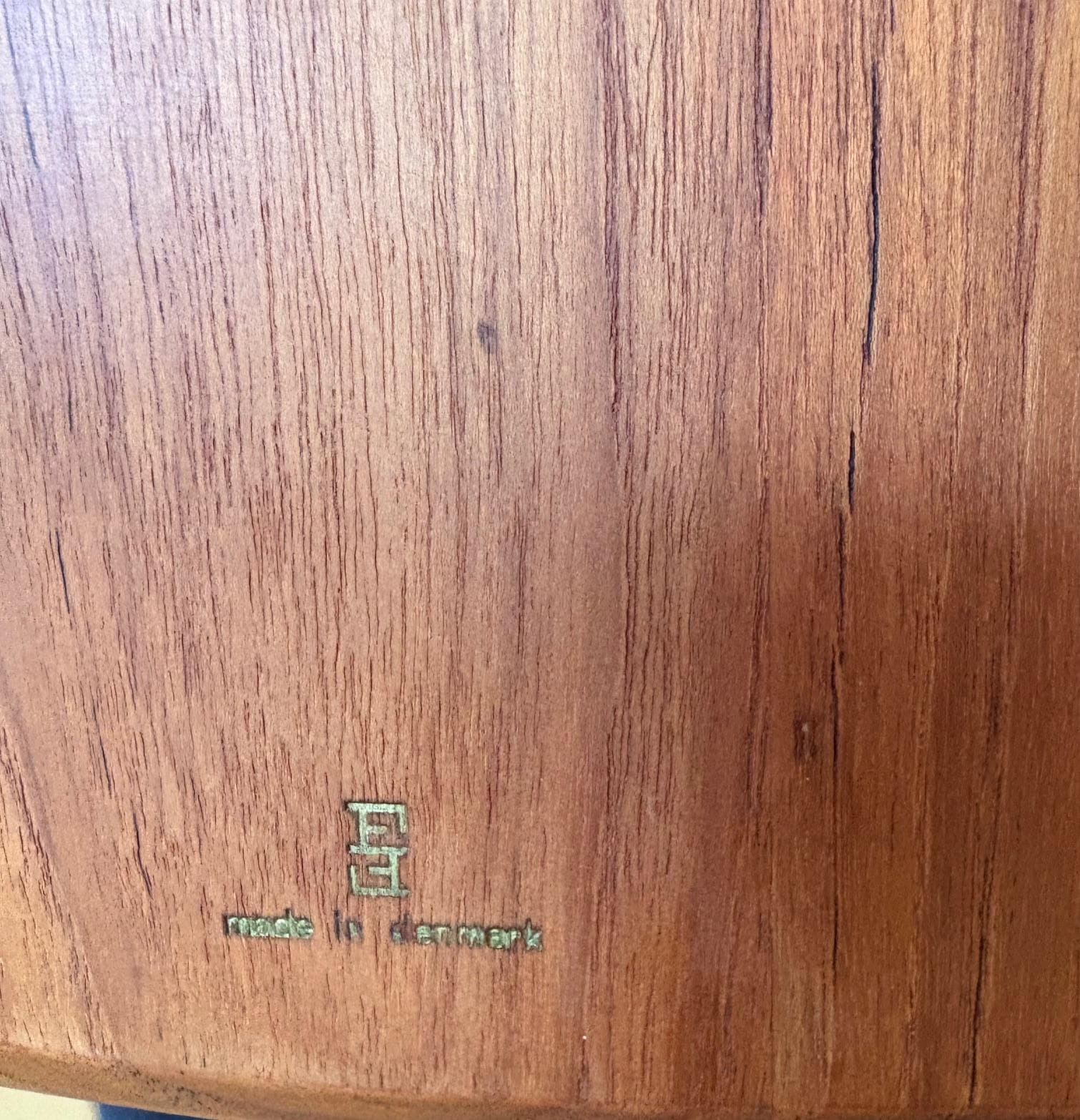 Coffee table, light brown teak, by P. Hvidt & O. Mølgaard-Nielsen, France & Son, Denmark, 1960s. - 79895