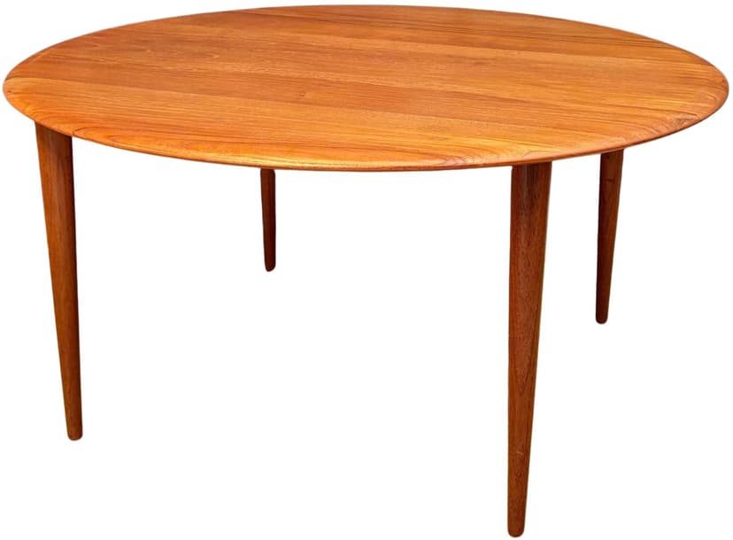 Coffee table, light brown teak, by P. Hvidt & O. Mølgaard-Nielsen, France & Son, Denmark, 1960s.