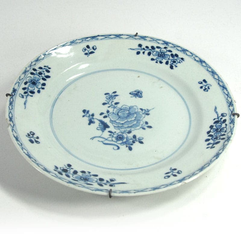 Talerz, Qianlong, porcelana biała, Chiny, XVIII wiek - 41748