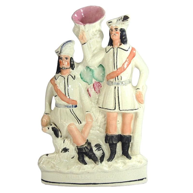 Wazon kominkowy Robin Hood i Mały John, ceramika ivory white, Staffordshire, Anglia, początek XX w.