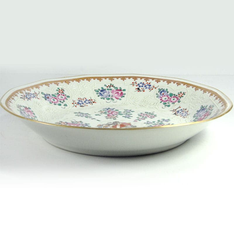 Heraldic platter, ivory white porcelain, Edme Samson, France, 19th c. - 41587