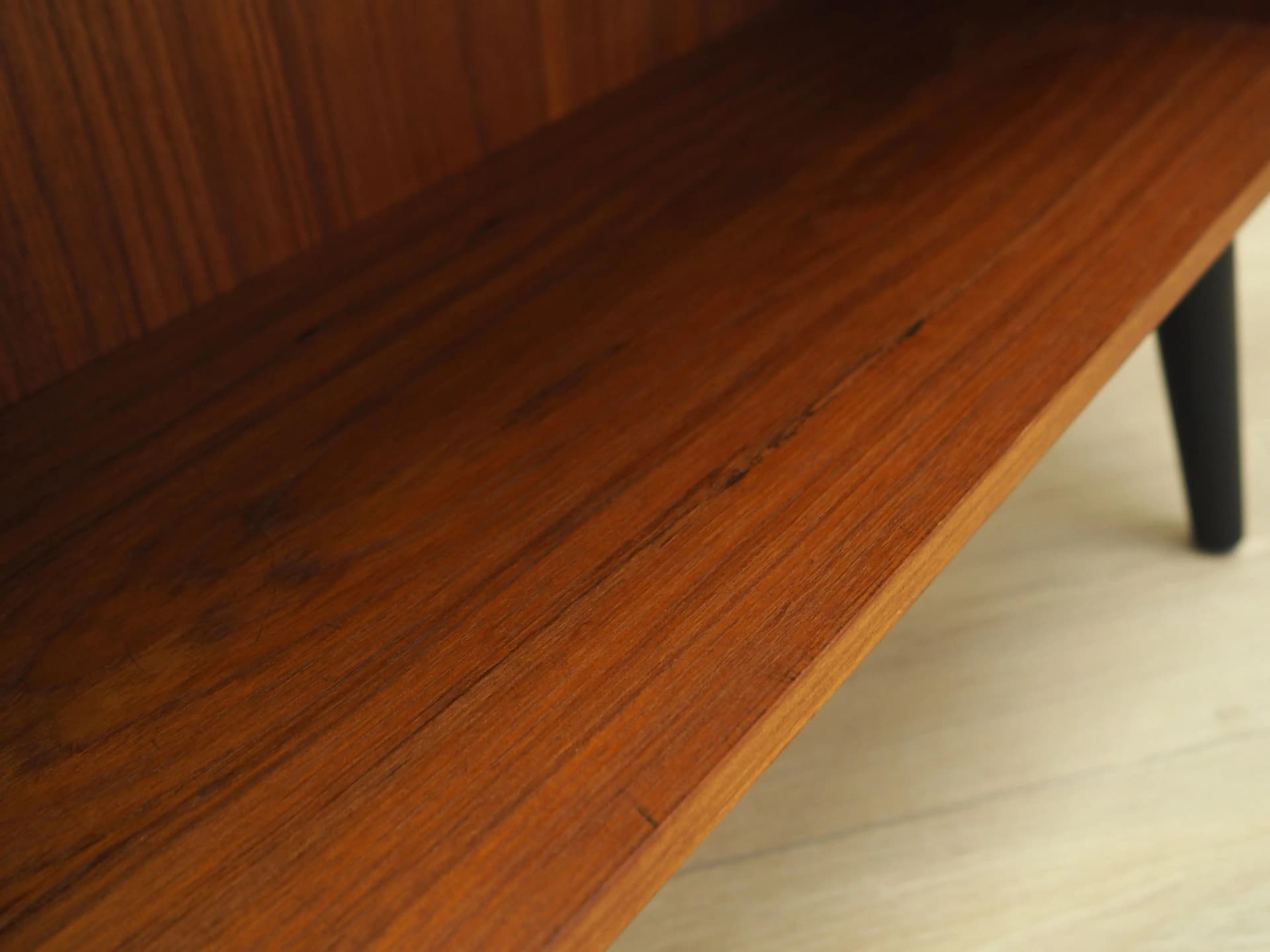 Shelf, orange teak, Denmark, 1970s - 42694