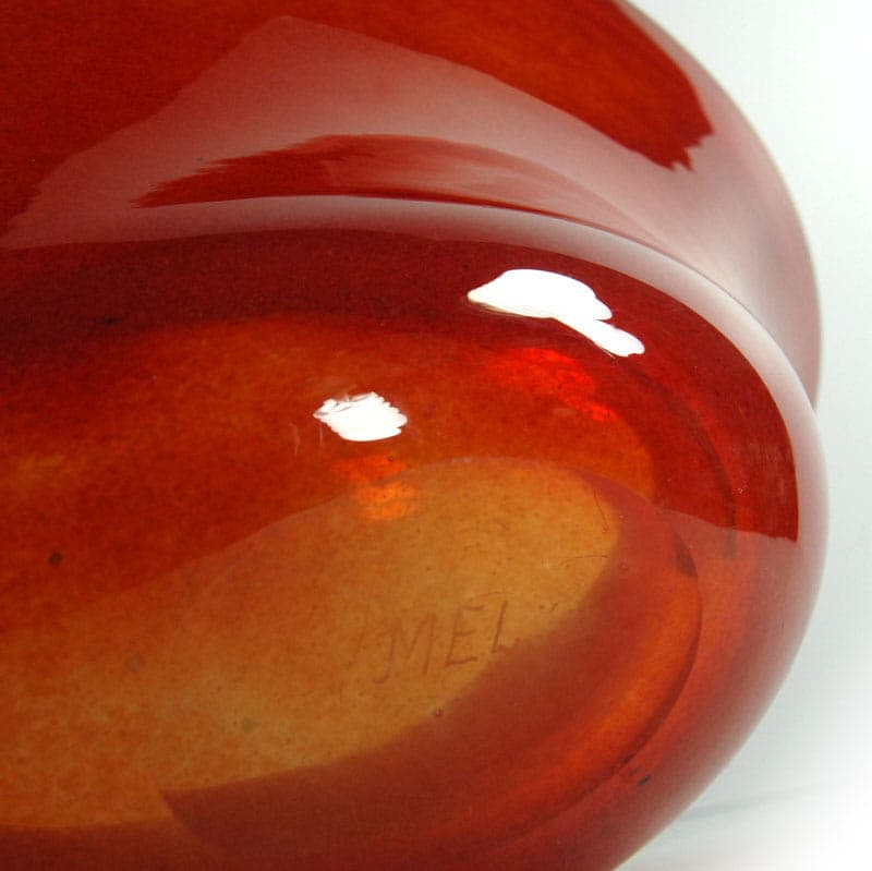 Decorative bowl, red glass, mid-century modern, 2000s. - 41556