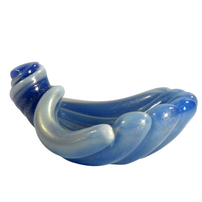 Bowl Shell, ivory white glass, Seguso, Murano, Italy, 1970s.