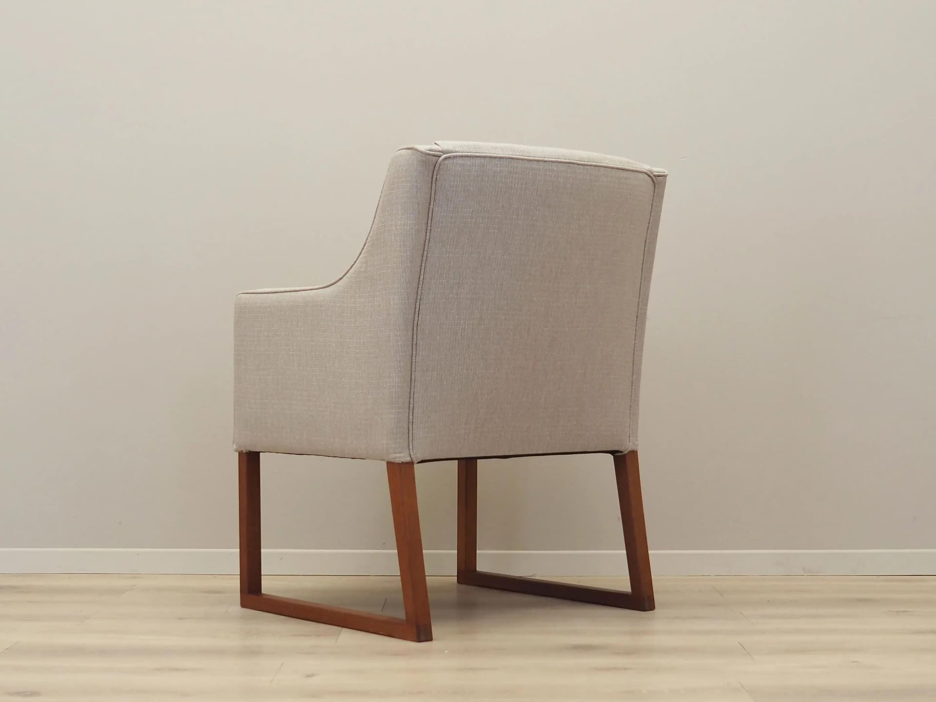 Armchair, beige, teak, by B. Mogensen, Fredericia, Denmark, 1970s. - 42602