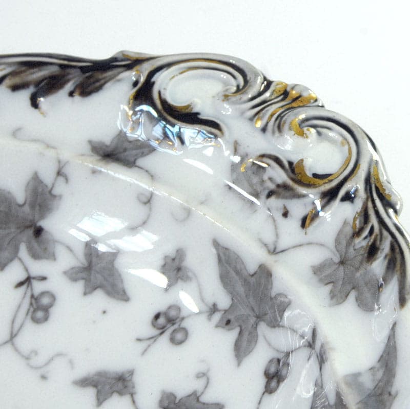 Serving Dish Bryonia, ivory white, faience, Utzschneider & Cie, Sarreguemines, France, late 19th/early 20th c. - 41398