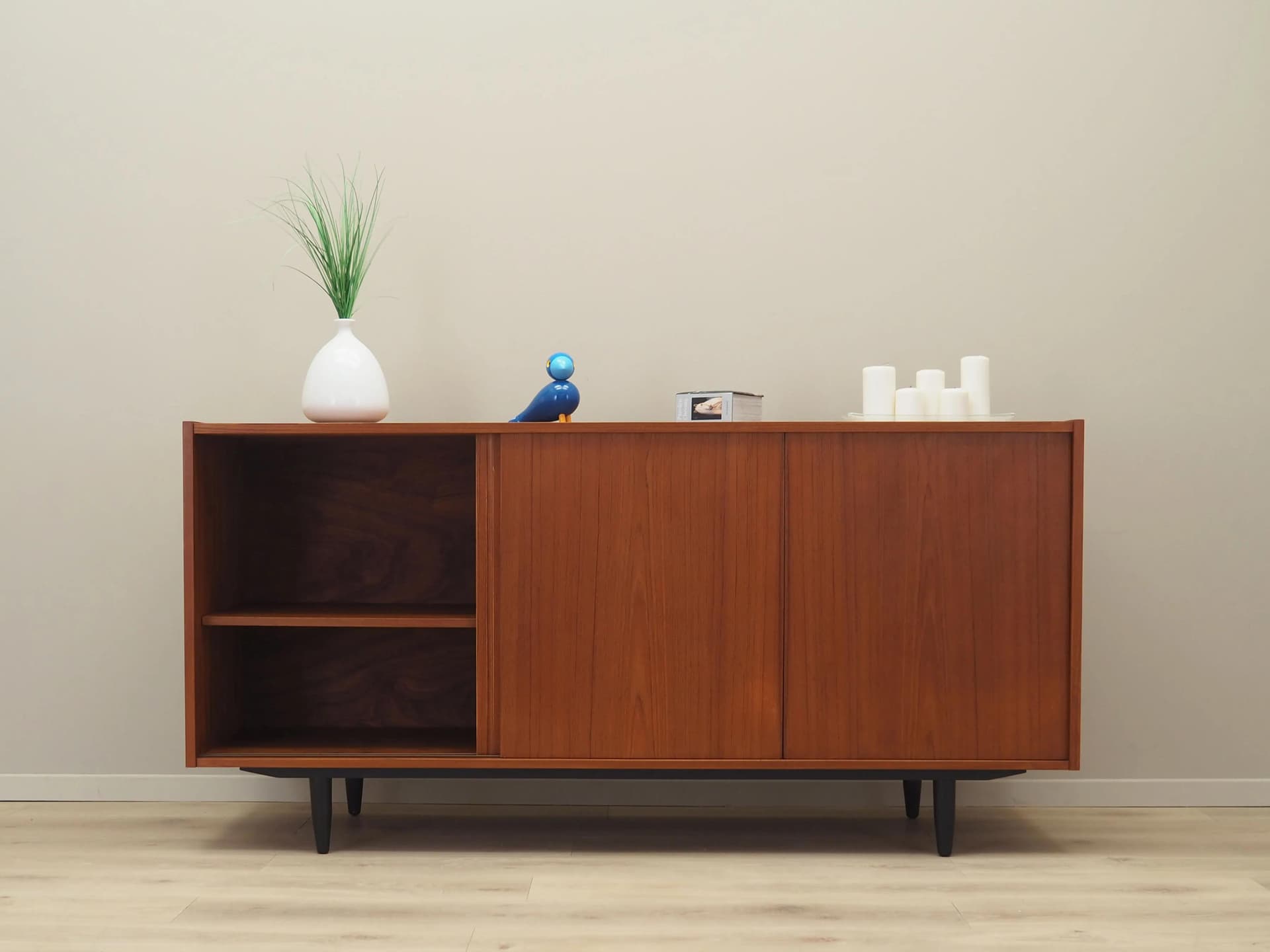 Sideboard, tek, pomarańczowy, Dania, lata 70. - 42552