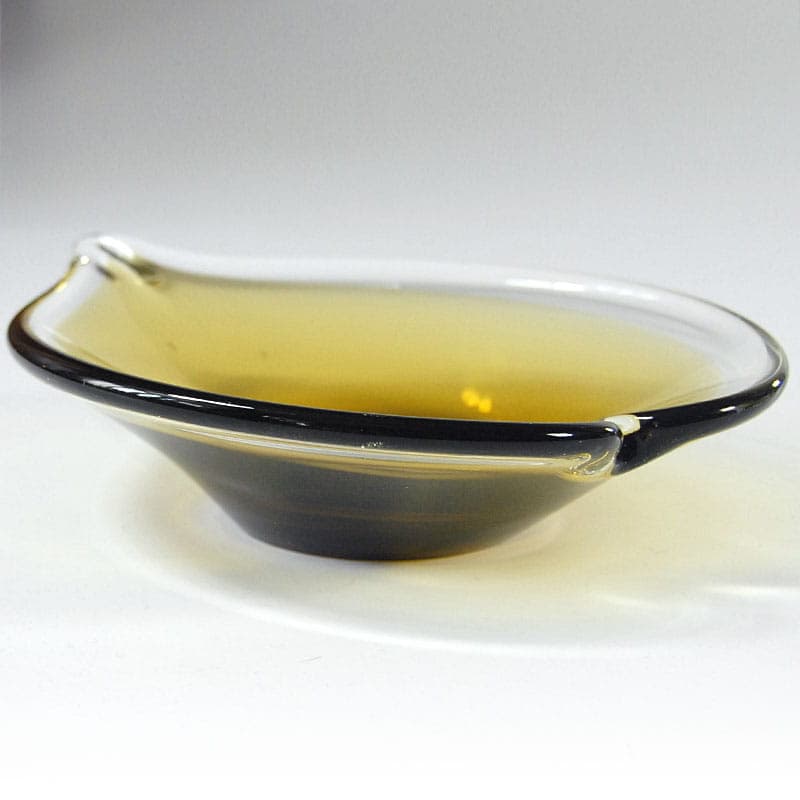 Glass bowl, yellow, Denmark, 1960s. - 42173
