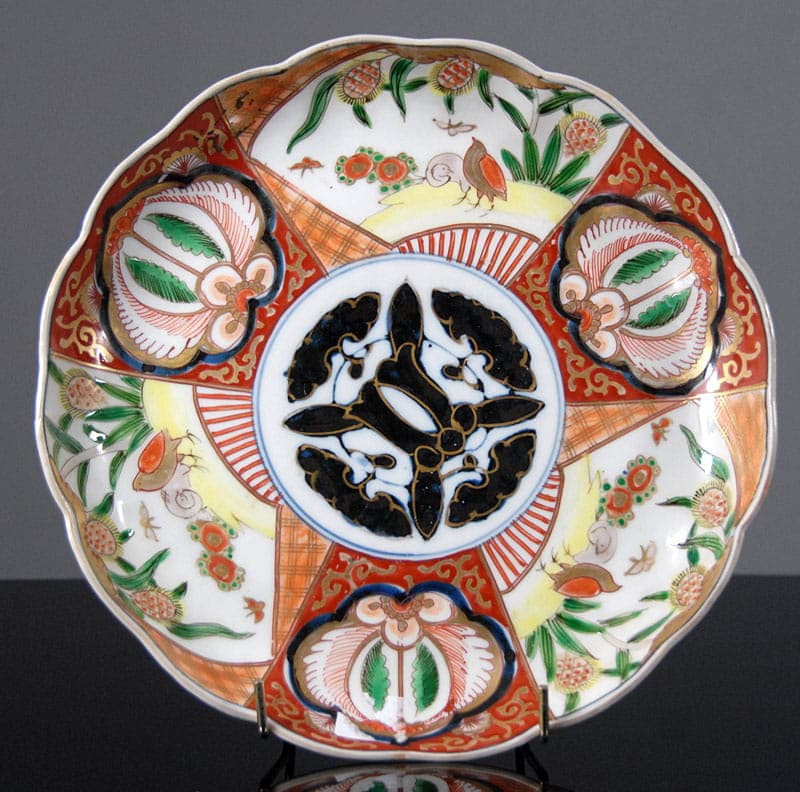 Imari Dish, multicolor, ceramics, Japan, late 19th/early 20th c. - 42102