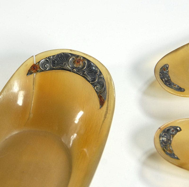 Zestaw miseczek art déco, beżowy, róg bawoli, srebro, Indonezja, lata 30. - 42098