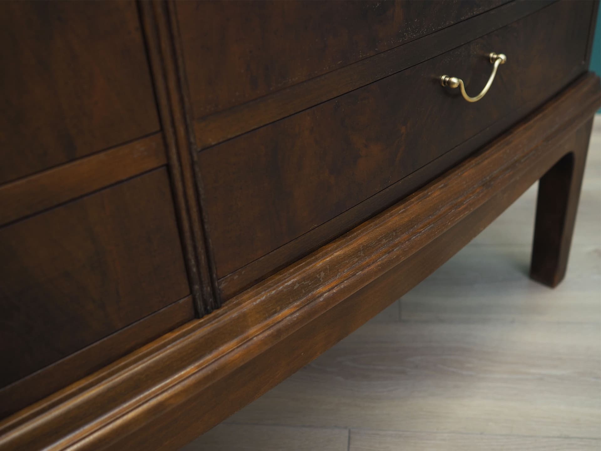 Kredens, orzech, Dania, lata 60. - 51547