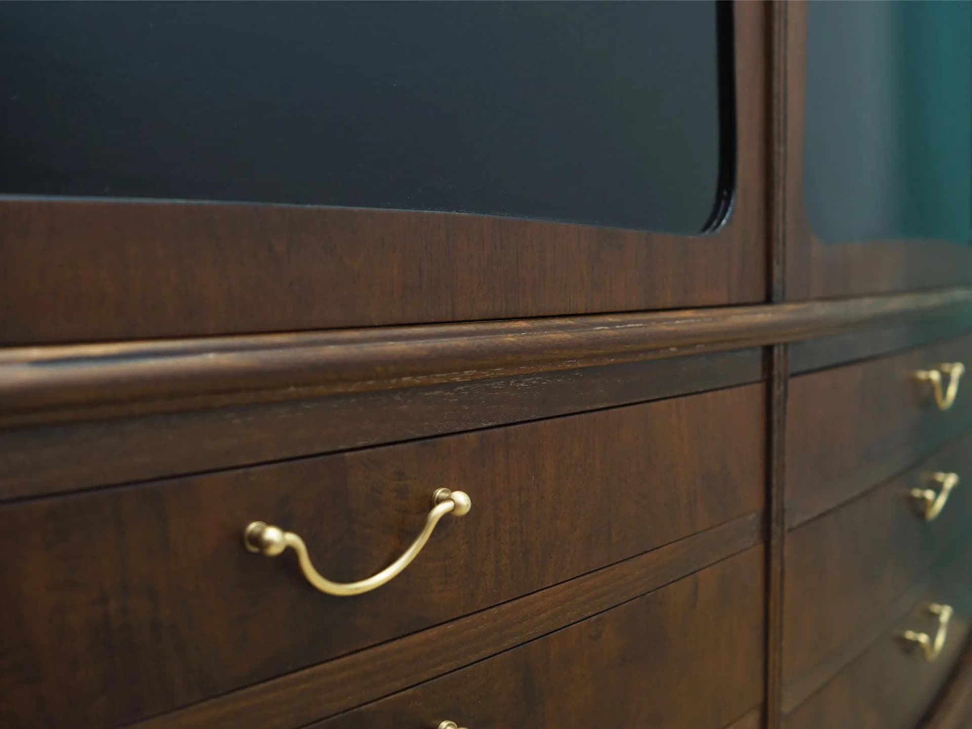 Kredens, orzech, Dania, lata 60. - 42226