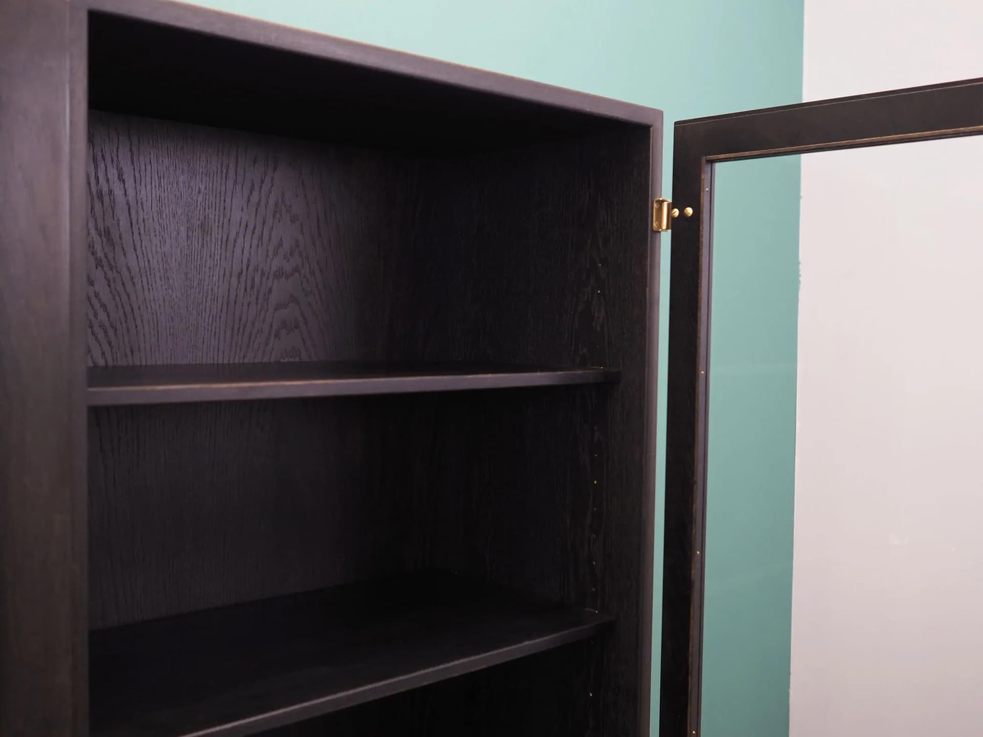 Kredens, dąb brązowy ciemny, proj. B. Mogensen, Dania, lata 60. - 42866