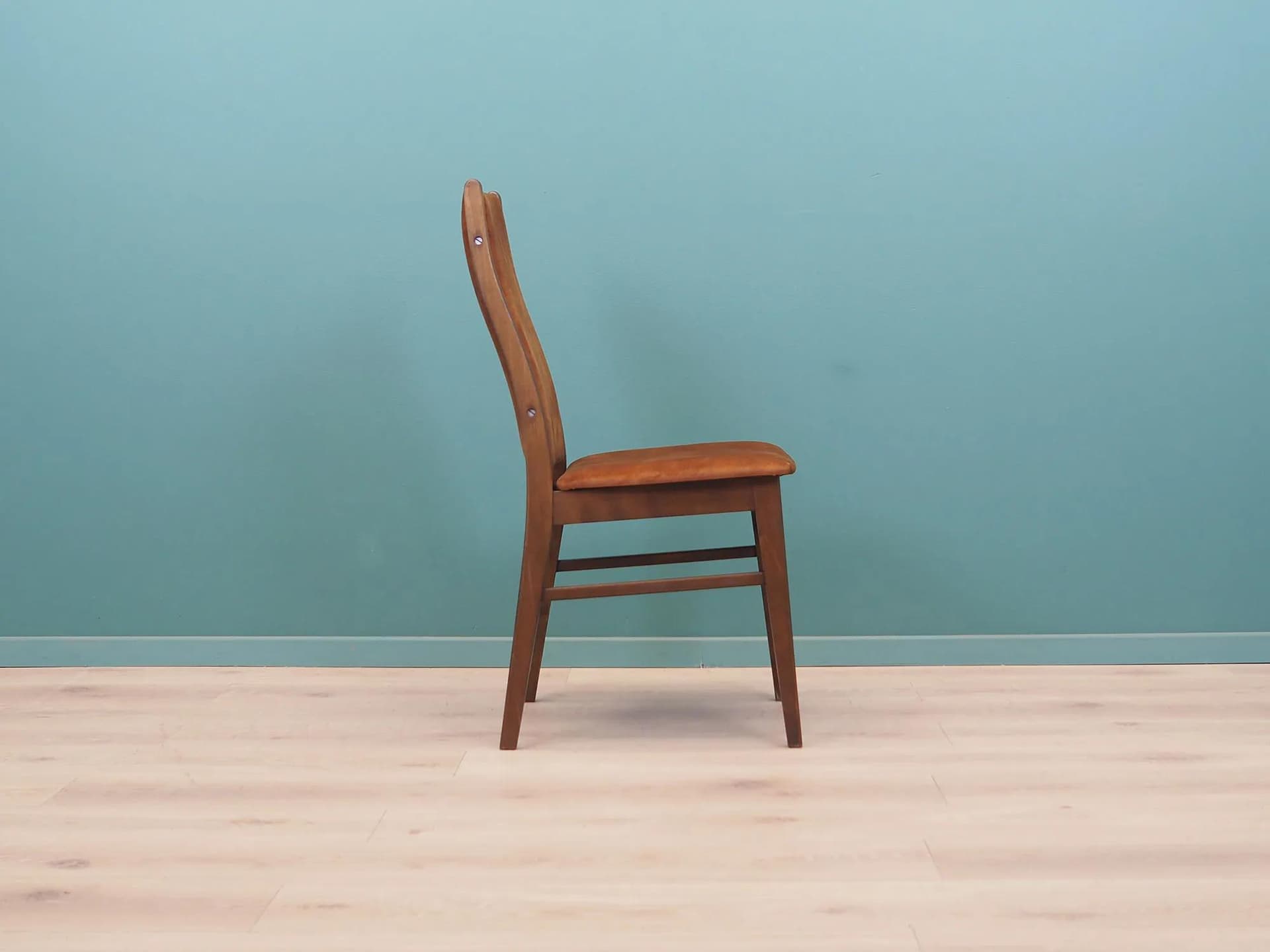 Komplet sześciu krzeseł, buk koniakowy, Dania, lata 60. - 43351