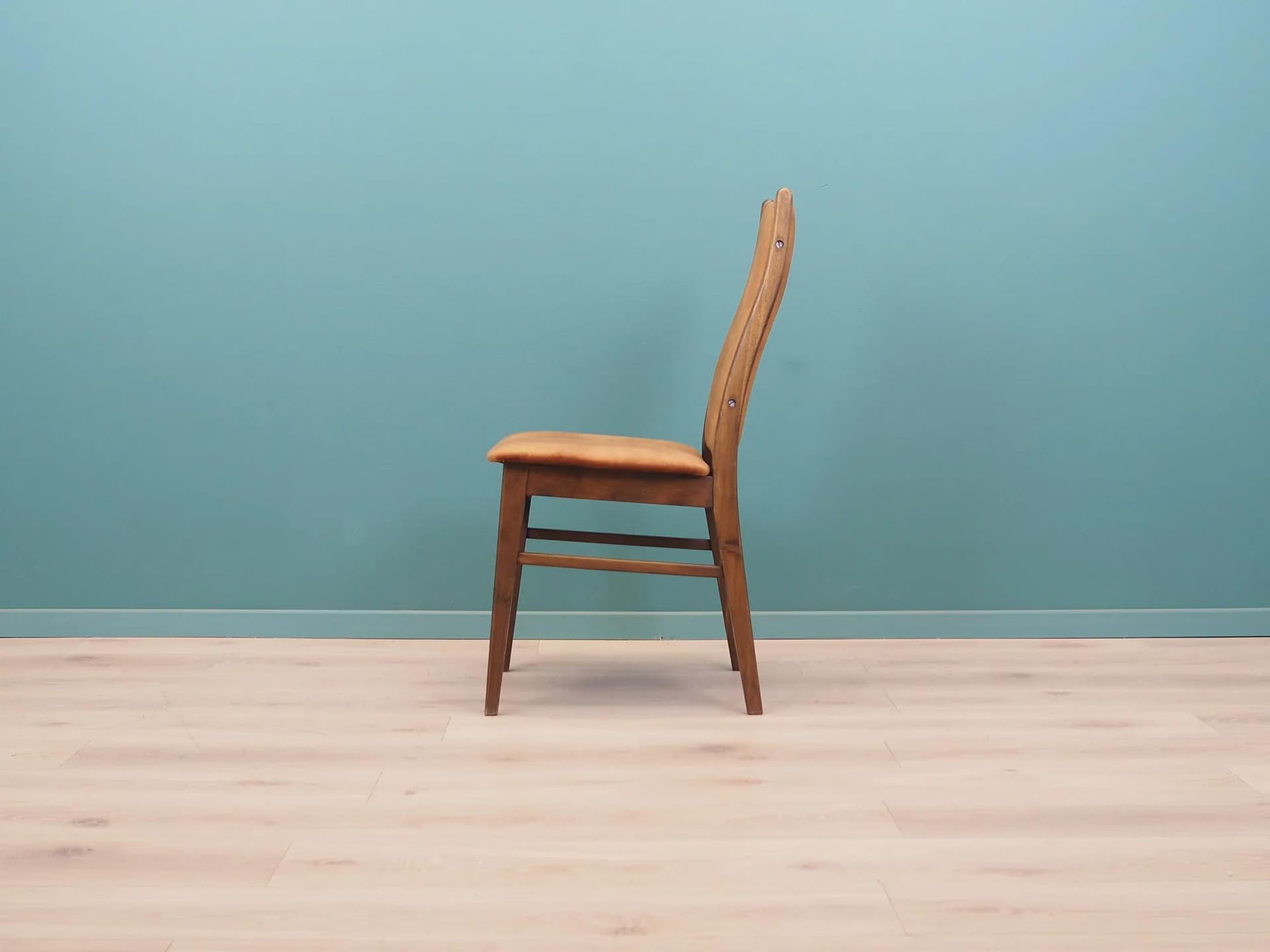 Komplet sześciu krzeseł, buk koniakowy, Dania, lata 60. - 43349