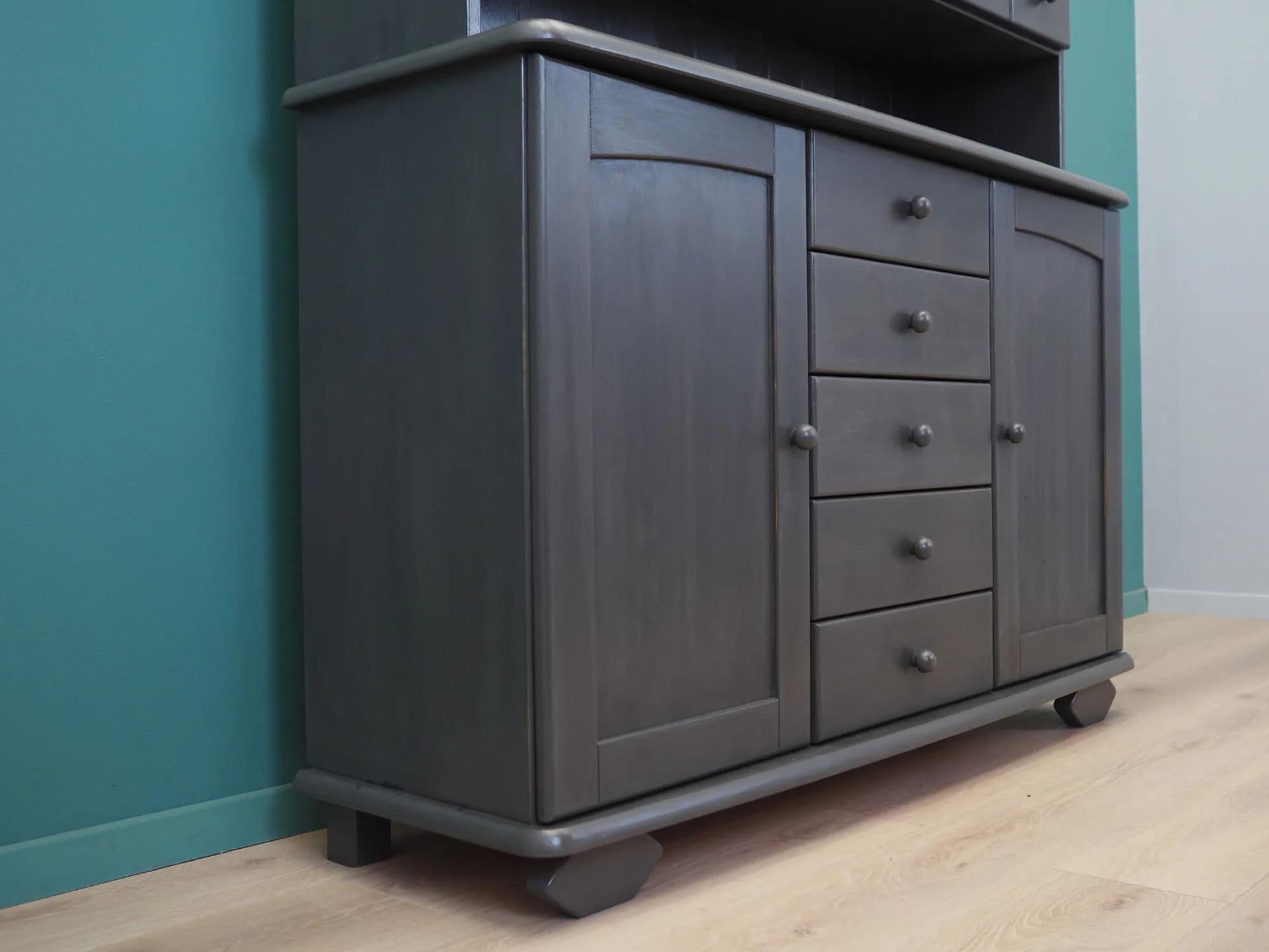 Kredens, skandynawski design, sosna szara, Dania, lata 80. - 43747