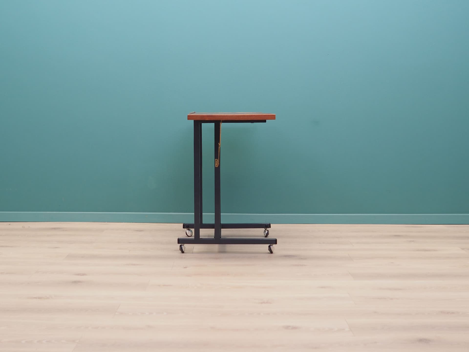 Trolley side table, brown teak, black metal, Denmark, 1970s. - 50655