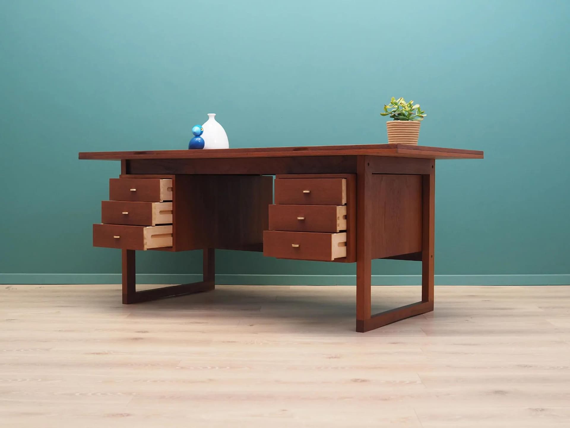 Desk, brown teak, Denmark, 1970s - 43705